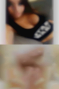 Online milfs in looking for women threesome Bethany.